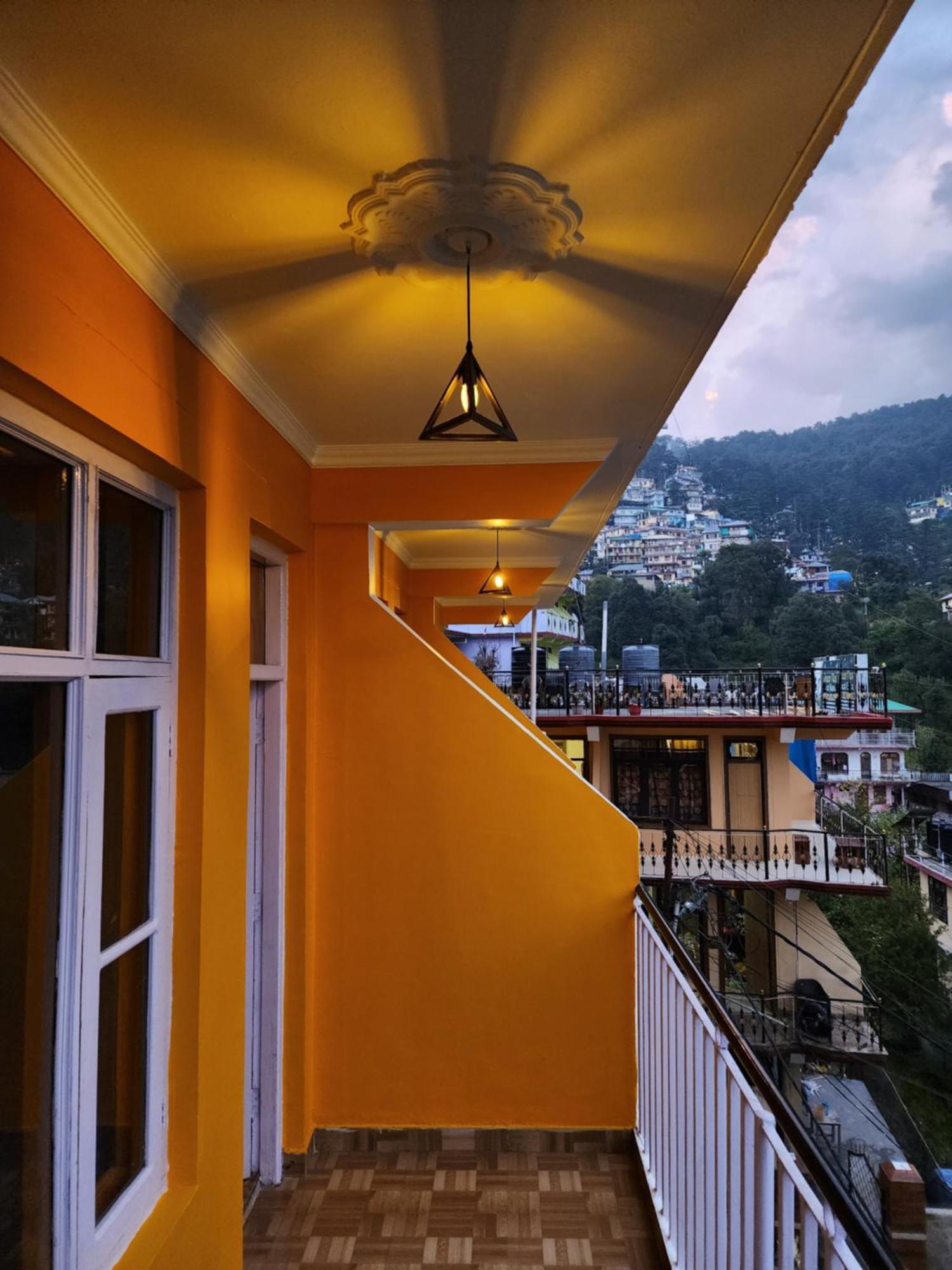 The Bougainvillea, Mcleodganj Dharamshala Dış mekan fotoğraf